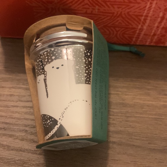 Starbucks 2016 Holiday Polar Bears Cup Ornament - Picture 6 of 6